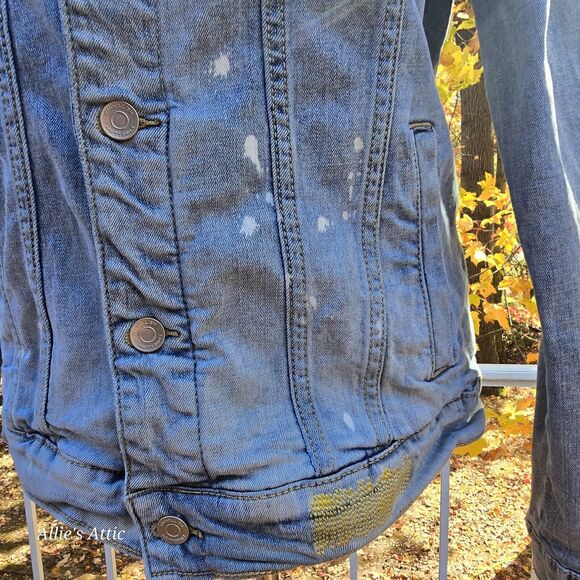 Embellish Soft Stretchy Colorful Blue Distressed Stud Denim Jean Jacket Wmns L - Picture 4 of 11